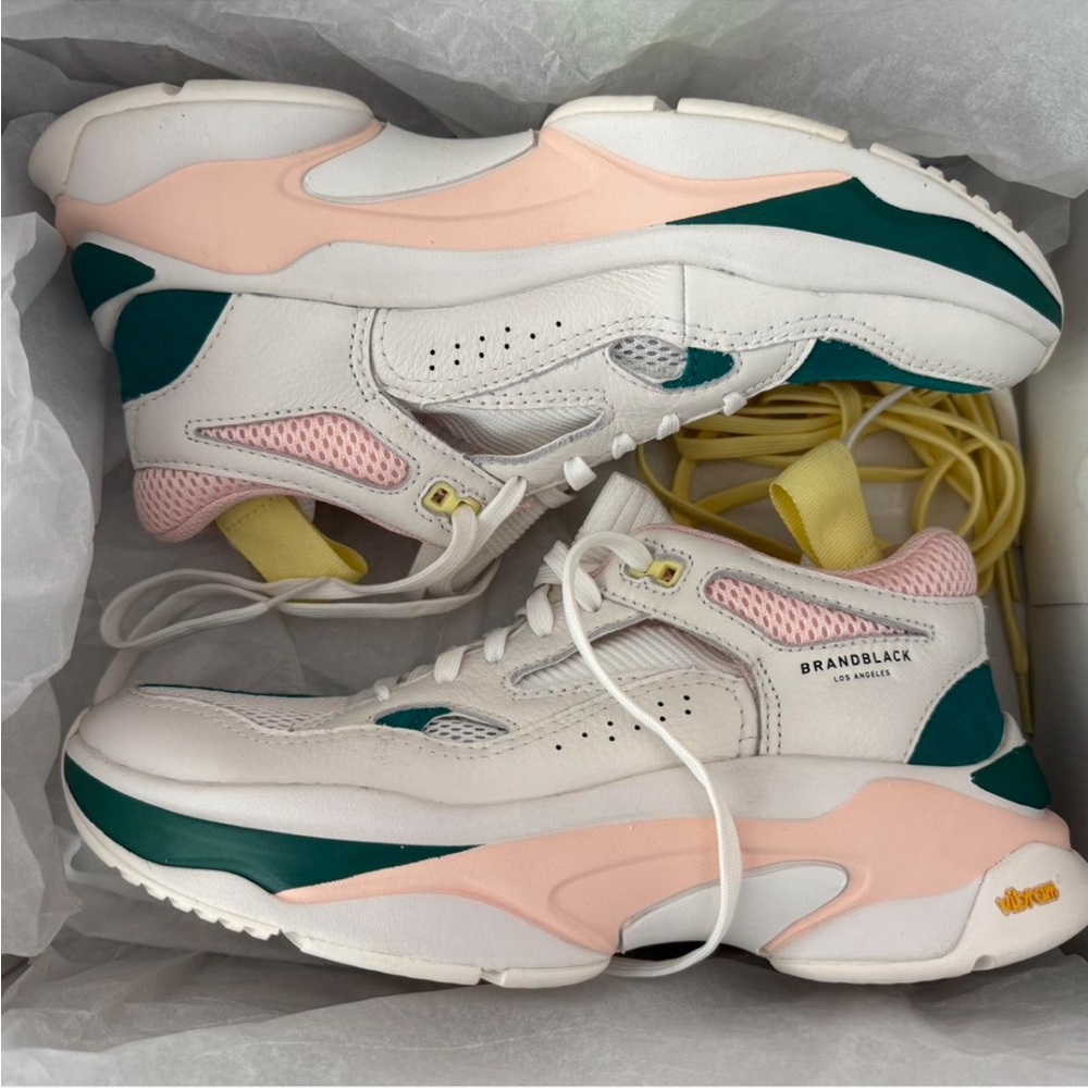 Brandblack Saga Dad sneaker in white, spearmint, dust, pink & yellow.